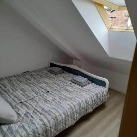 Forest Escape - 2 Bedroom * Belgrade